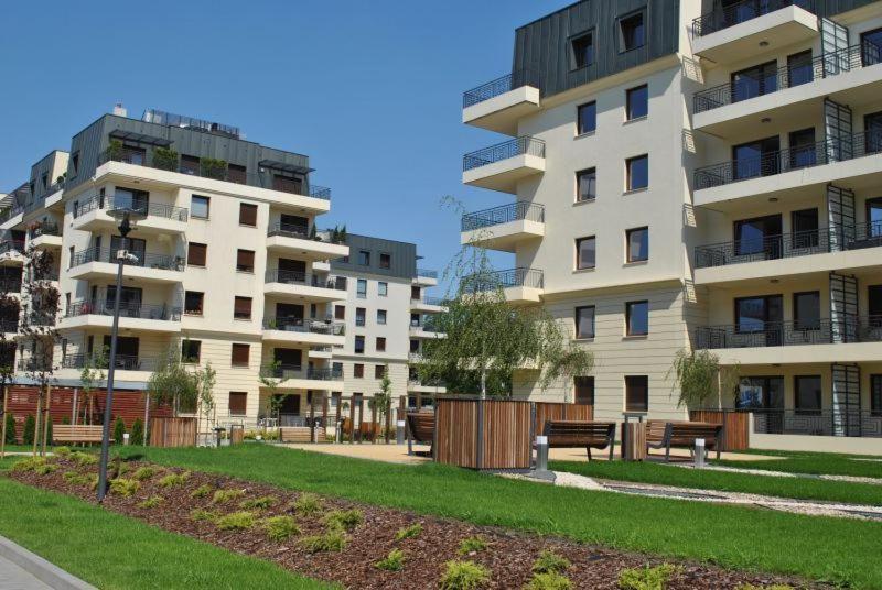 Apartament Paris Bydgoszcz Bagian luar foto