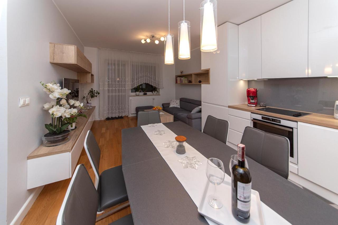 Apartament Paris Bydgoszcz Bagian luar foto